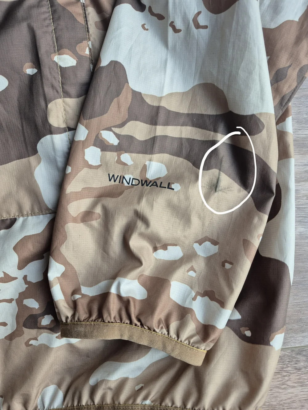 The North Face Men’s Brown Camouflage Pullover Anorak Windwall Jacket